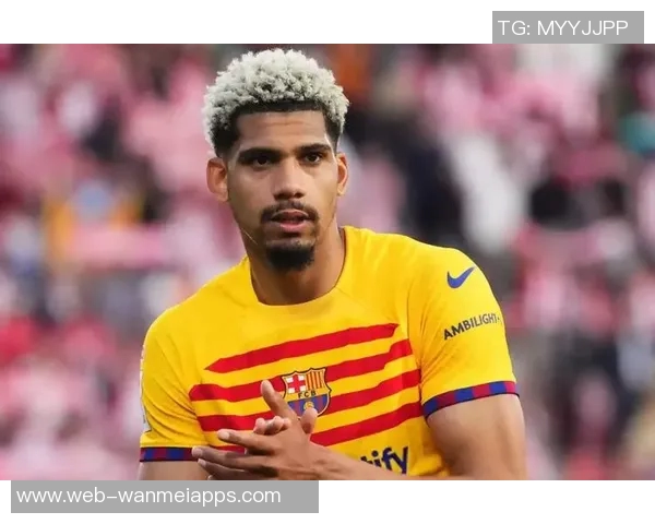 阿劳霍今日参加巴萨合练复出时间将视情况而定