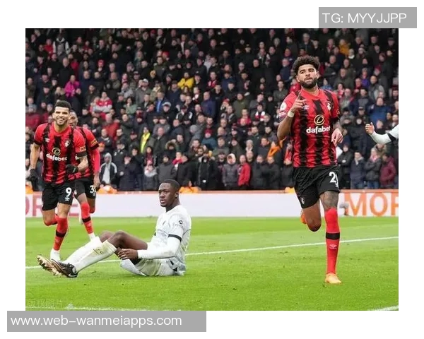 费尔斯半场表现低迷仅得2分3板4助攻球队需寻找新突破口 费尔斯半场表现低迷仅得2分3板4助攻球队需寻找新突破口