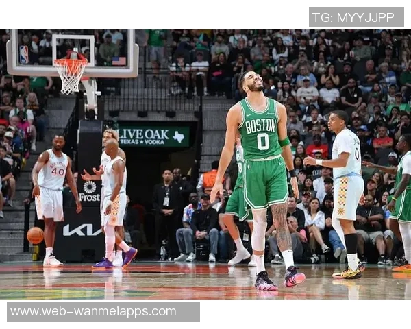 NBA精彩回顾：活塞逆袭快船马刺战胜绿军骑士轻取森林狼展现强大实力