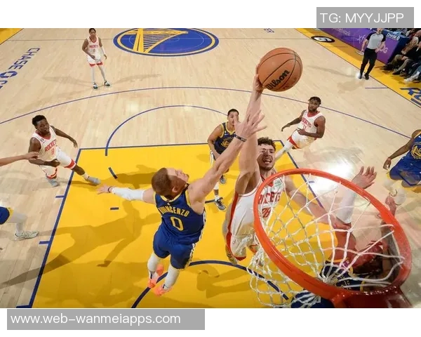 阿尔佩伦申京荣膺2月3日NBA最佳球员称号引发热议